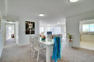 Main Beach Apartment | Xanadu Resort