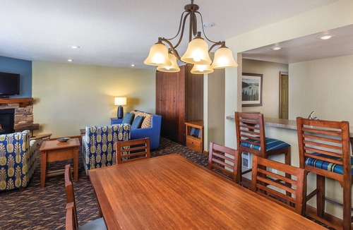Tahoe Village House | Yes . step out into Heavenly Valley!