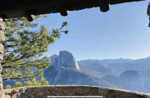 Yosemite Lakes House | YOSEMITE VISITORS WELCOME TO THE MODERN RANCH HOUSE YOSEMITE
