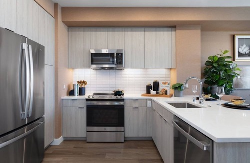 Menlo Park Condo | Your Peaceful Retreat w Pool and BBQ Awaits at Vasara Menlo Park