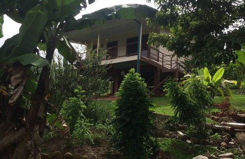 Pejibaye House | Your tropical getaway in the beautiful southern Pacific mountains of Costa Rica.