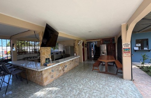 Uvita Hostel | Yubarta Lodge