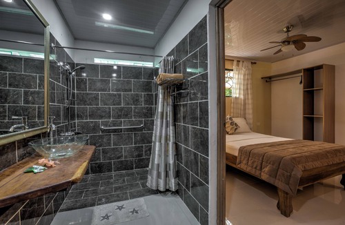 Cahuita Hotel | Yucca Beachfront Hotel