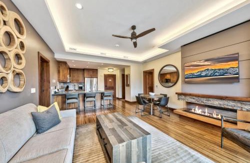 Lakeside Park Apartment | Zalanta 222 – Luxe Stay by Gondola Lake