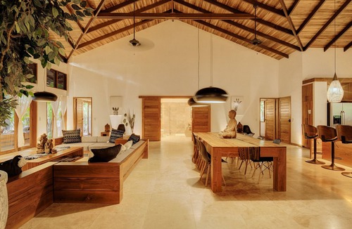 Chiguata Villa | Zen Villas – Your Private Luxury Resort 18PAX