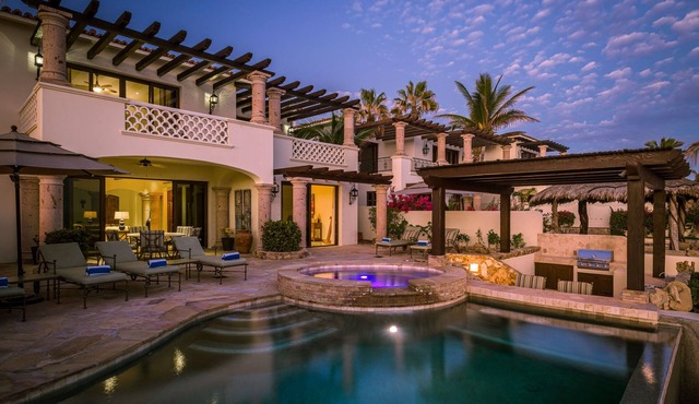 2 FREE NIGHTS IN CABO at Casa Cielo!