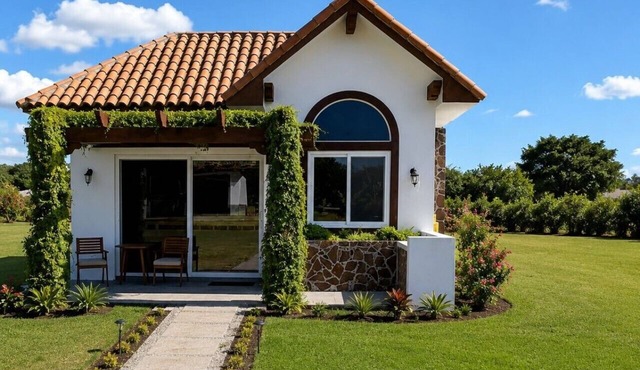 2BR Eco Friendly Tiny Home Near the Beach by Veritas Pacifica T14