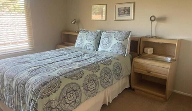 3 Bedroom/2.5 Bath Blacklake Condo on Golf Course, pet friendly