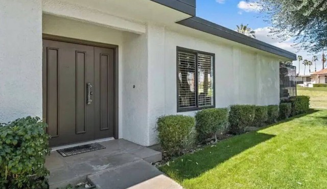 3 Bedroom Condo on Golf Course