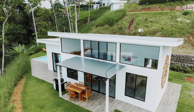 3bdr House in Uvita LAPA | 180° Ocean View