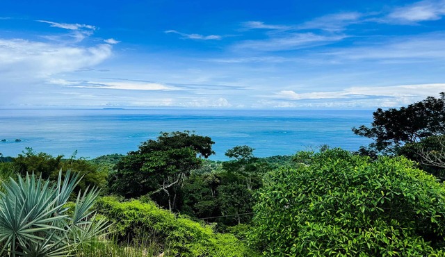 4bdr House in Uvita LORO | Panoramic Ocean Views