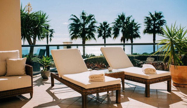 5* APARTMENT WITH AMAZING SEA VIEWS