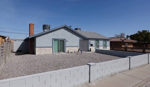 7 bedroom home with fenced yard!