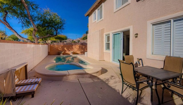 7ppl 4Qu2twins POOL/SPA Pets Pay kids ok Summerlin
