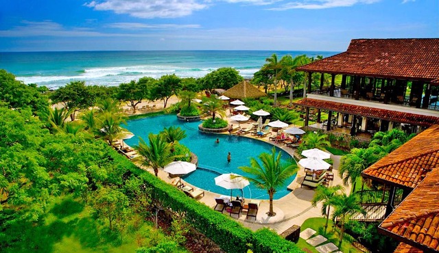 8bd Villa ✪ Top Luxury & Exclusive Villa ✪ up to 24 guests
