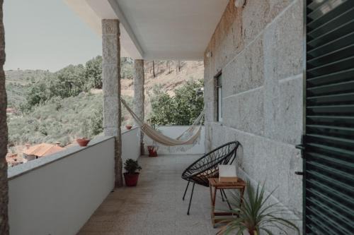 A Casa do Pereira by LovelyStay