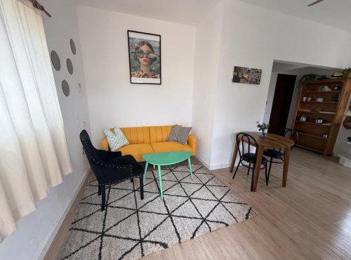 A self catering guest cottage in Lagoa