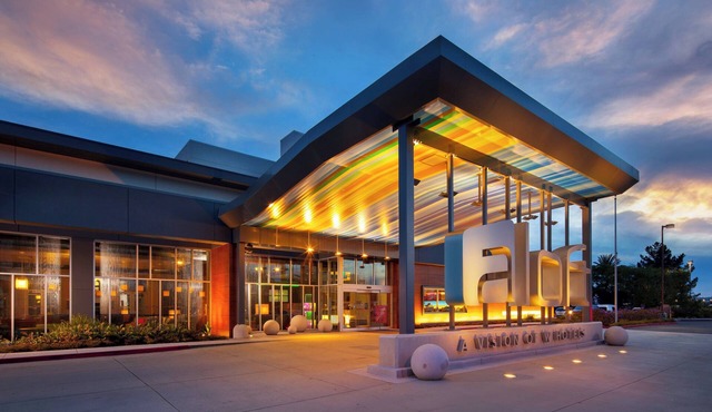 Aloft by Marriott San Francisco Airport