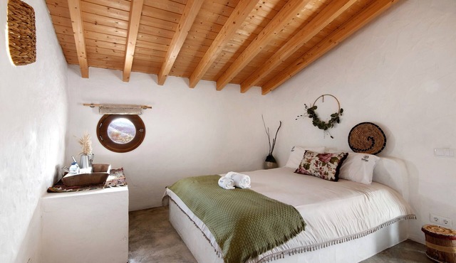 'Amêndoa Amarga' Room with Mountain View, Wi-Fi and Air Conditioning