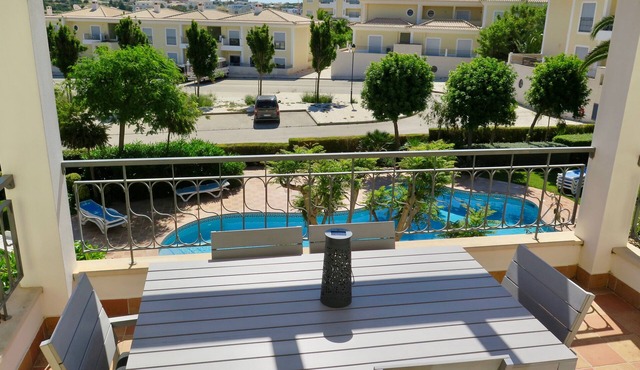 Ange's Place Luxury 5 * Apart & Pool. Beach 7min Walk