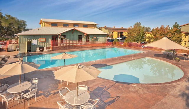 Angels Camp Resort | Four 2BR/2BA Suites