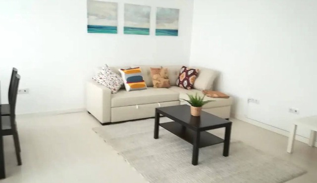 Apartment 'Miramar Apartamento Rc - Furadouro' with Private Terrace, Wi-Fi and Air Conditioning