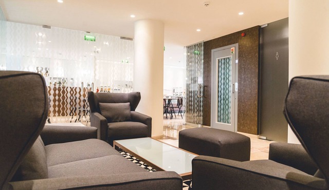 Aveiro Center Hotel