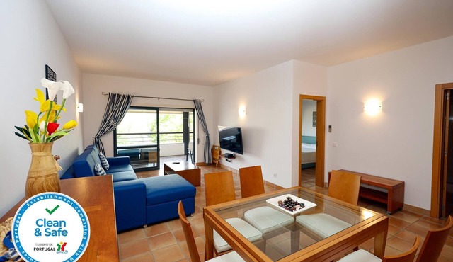 B39 - MarinaPark 2 Bed Flat