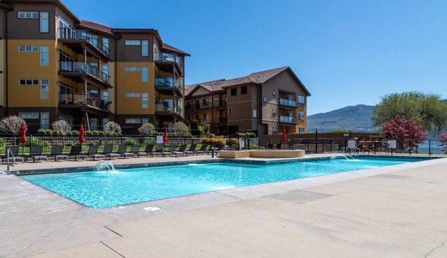Barona Beach Lakefront Condo