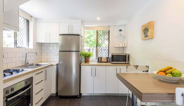 Bayshore Bungalow 7 - Oceanstays