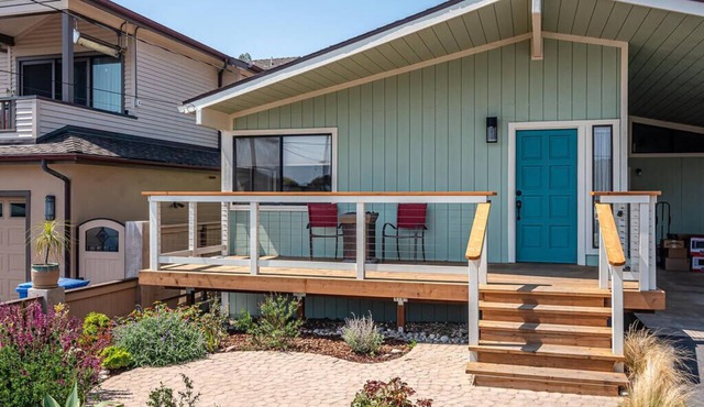 Beach house in Cayucos with Ocean Views - 30 nights or longer