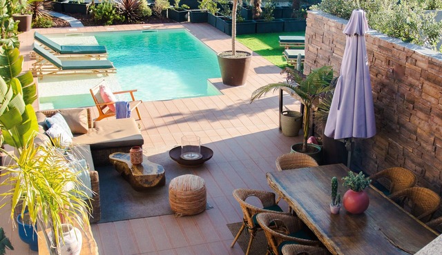 Beach house with heated pool!