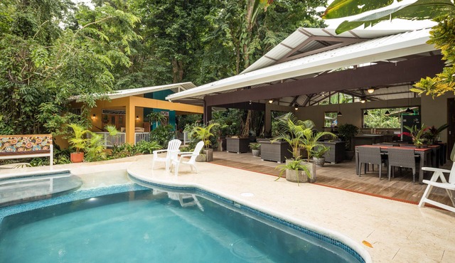 Beachfront villa with pool. Hosts big families, groups or small retreats.