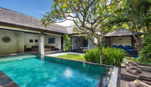 Beautiful 5 Star Holiday Villa in a Prime Location in Seminyak