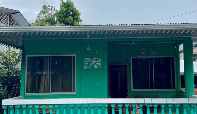 Beautiful House 2 blocks from beach with AC