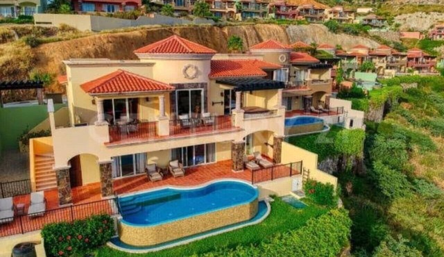 Beautiful Montecristo Villa - 3br/3.5 ba Sleeps 10