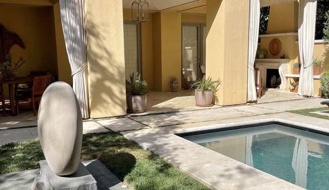 Beautiful Ojai Valley guest house w/private pool & hot tub