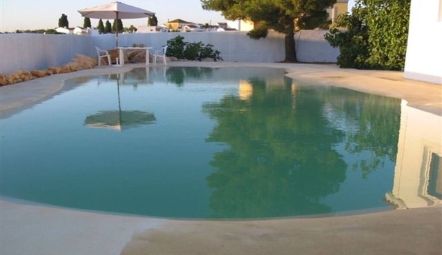 Beautiful property in southern Portugal (Algarve) near Estômbar golf course