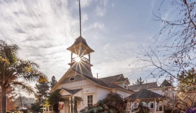 Beautiful Vintage Schoolhouse