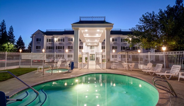 Best Western Paradise Hotel