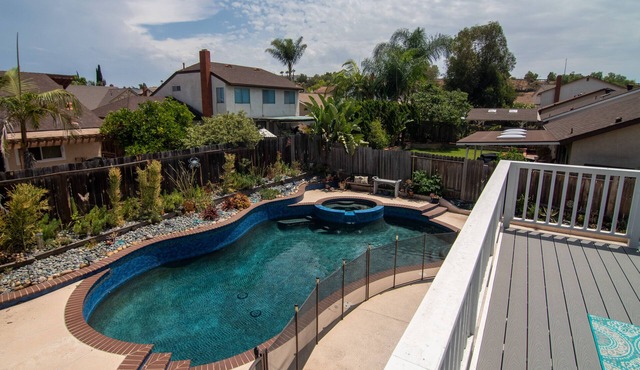 Blue Lagoon 4BR/3BA Work+Play Retreat!