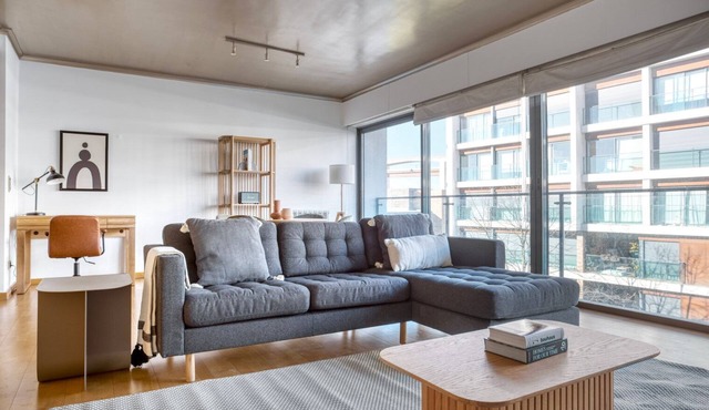 Blueground | Alcântara, fully furnished