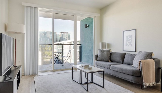 Blueground | Marina Del Rey, pool & AC, nr beach