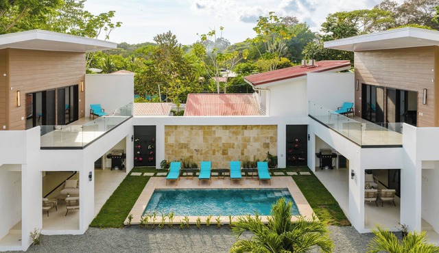 Book both Villas located 5 minutes walking distance from beautiful Uvita beach!