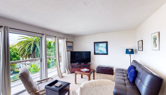 Breezy Summerland home with Pacific views - walk to beach & winery