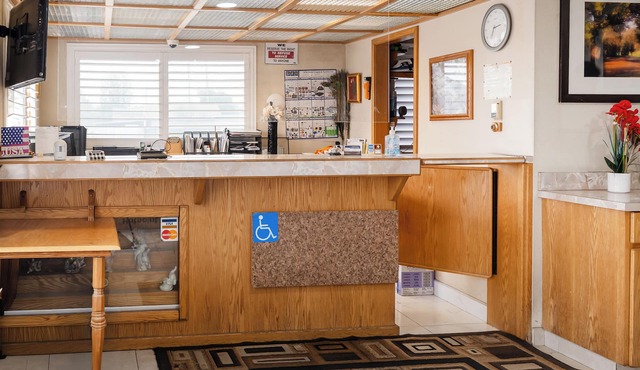 Budget Inn Corcoran Near Tulare CA 43