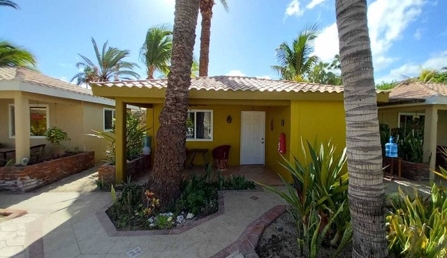 Cabana #5 pool view, under palm trees, enjoy!