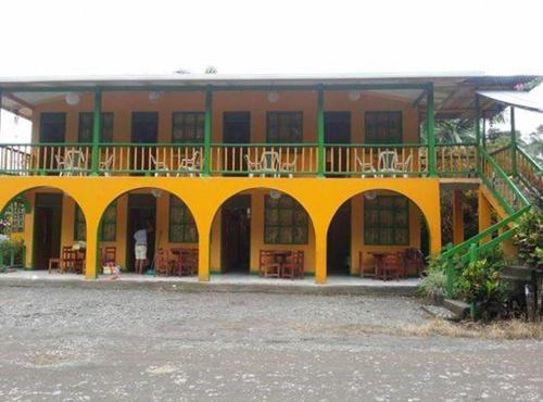 Cabinas Manzanillo Caribe