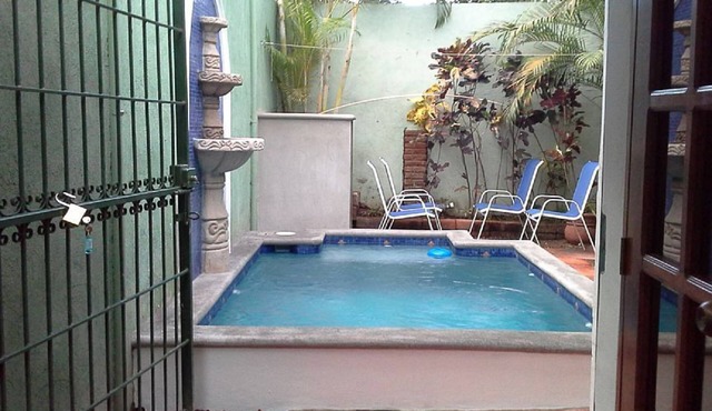 Casa Bonita 2 blocks From The Main Street Of Calle Calzada