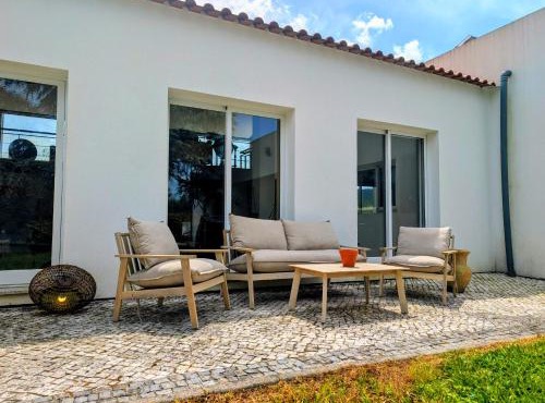 Casa Branca Secluded Modern Villa